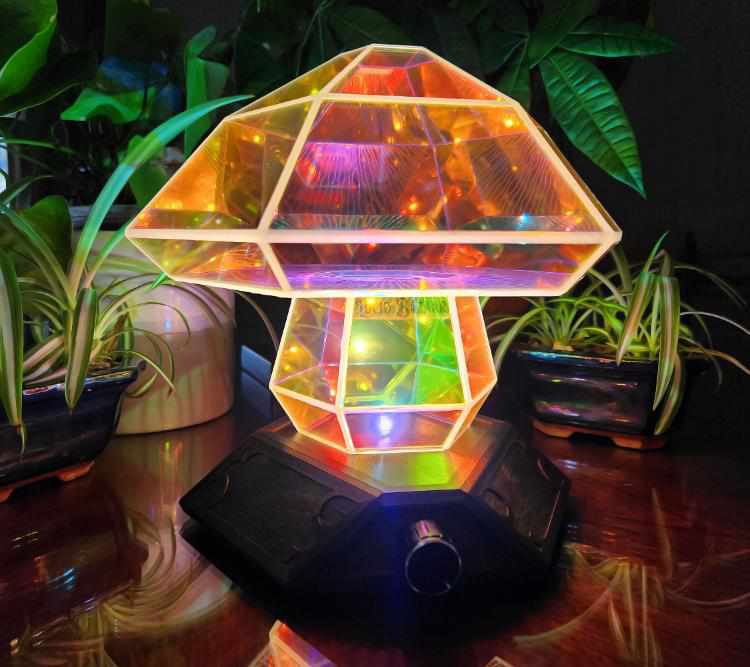 Boletus Lumos - Mushroom Prism Lamp
